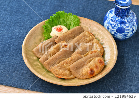 Black hanpen, black hanpei, black hanpen, sardine hanpen, sardine hanpen, grilled hanpen, grilled hanpen Black hanpen, black hanpei, black hanpen, sardine hanpen, sardine hanpen, grilled hanpen, grilled hanpen 121984629