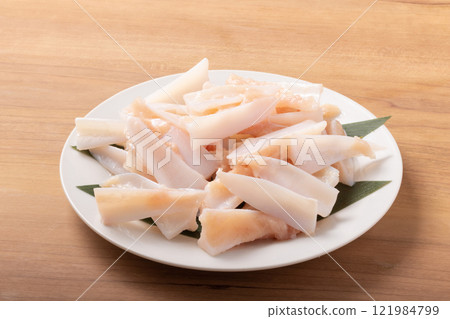 Yagen cartilage 121984799