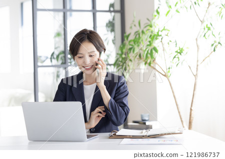 Business: Businesswoman working Business: Businesswoman working 121986737