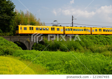 The Megane Bridge on the Hokusei Line of the Sangi Railway The Megane Bridge on the Hokusei Line of the Sangi Railway 121987493