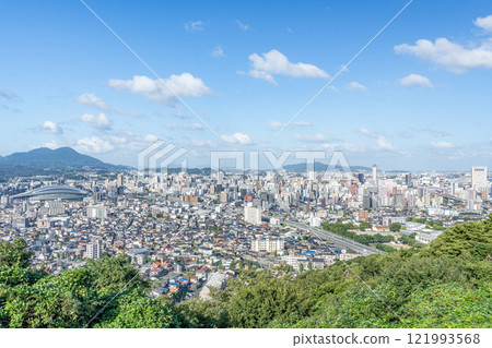 Kitakyushu City, Fukuoka Prefecture: View of Kokura City, Kitakyushu City from a hilltop 121993568