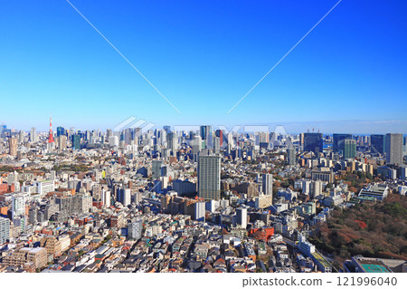 Minato-ku, Tokyo, Tokyo cityscape and Tokyo Tower scenery Minato-ku, Tokyo, Tokyo cityscape and Tokyo Tower scenery 121996040