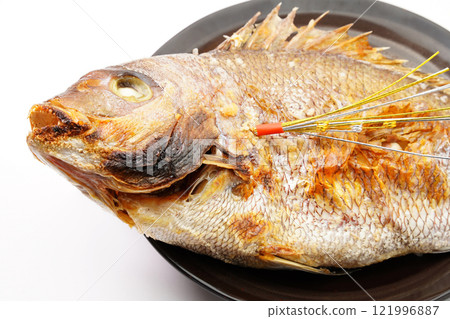 鹽烤帶尾鯛魚 鹽烤帶尾鯛魚 121996887