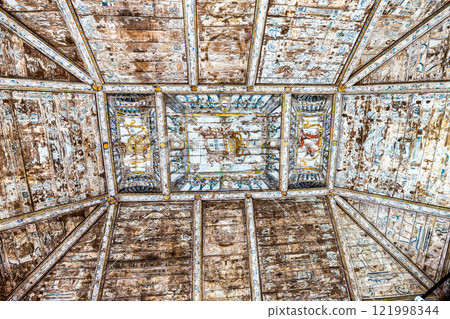 Ornate interior of the Convent of Christ in the Castle of Tomar in Portugal. Built by the Knights Templar 121998344