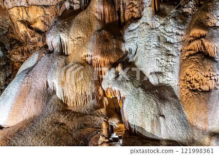 Mira de Aire Caves, Grutas de Mira de Aire at Leiria, Portugal. A set of limestone caves in Porto de Mos Mira de Aire Caves, Grutas de Mira de Aire at Leiria, Portugal. A set of limestone caves in Porto de Mos 121998361