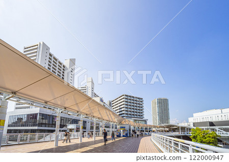 海老名站東口 122000947