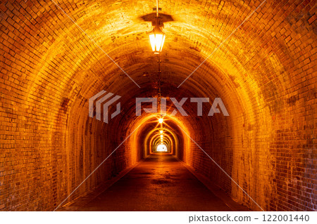 [Shizuoka Prefecture] Utsunotani Pass Meiji Tunnel 122001440