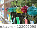Scenery with wind chimes 122002098