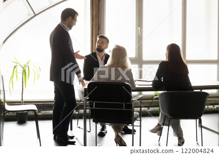 Team leader provide explanations about project or agreement details 122004824