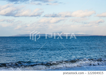 冬季從北海道野付半島看到的國後島風景 122004915
