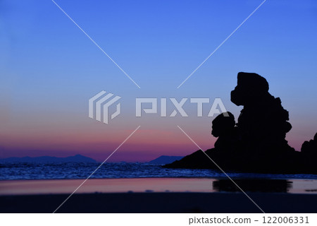 鹿兒島縣西海岸的人偶岩和漸變的美麗夜景 122006331