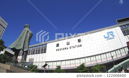 Sanyo Shinkansen Sanyo Main Line Okayama Station Sanyo Shinkansen Sanyo Main Line Okayama Station 122006600