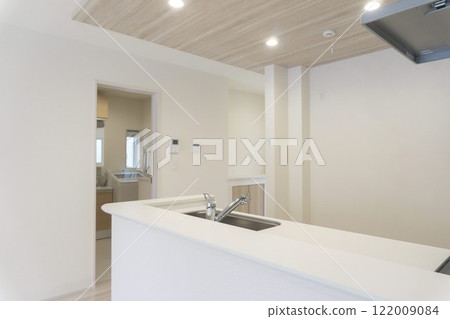 新房子裡的廚房 122009084