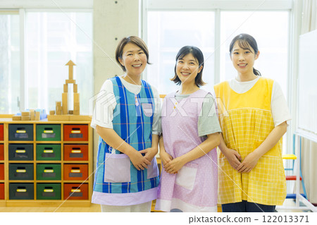 Art class after-school care image 122013371