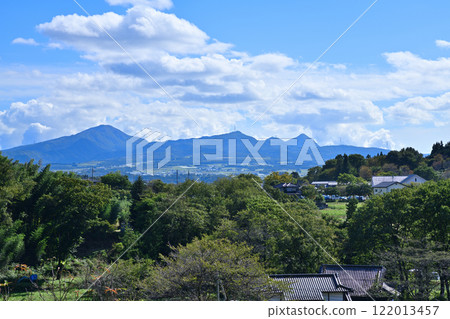 Early autumn view from Fureai Bridge, pristine landscape, Usune River, Kawaba Village, Tone District 122013457