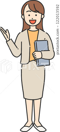 一位年輕女商人/老師用筆記型電腦指導的全身插圖 122013592