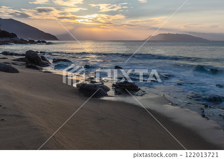 Evening view of sea turtle spawning ground, Nagata Inakahama, Yakushima (Autumn) 122013721