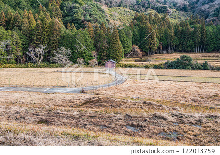 京都府笠置町冬季鄉村風光 122013759