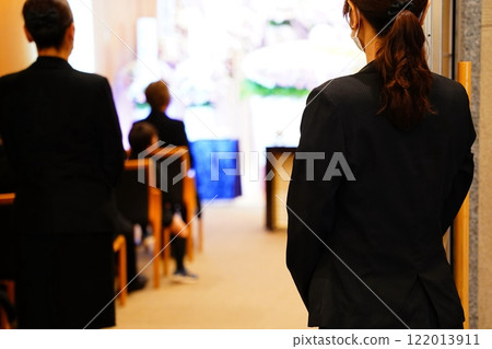 儀式小姐 122013911