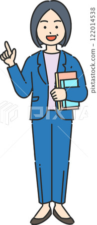 一位資深女商人/老師拿著一本書並指著的全身插圖 122014538