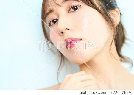 年輕的女士的肖像 122017699