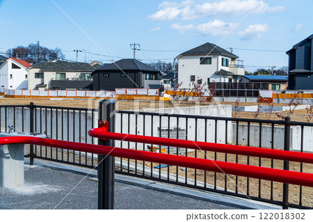 在建住宅小區內建有公園及開發區 在建住宅小區內建有公園及開發區 122018302