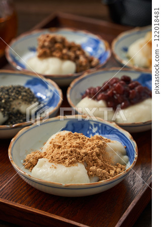 5 種手工麻糬排列 - 在家就能享用的日本風味 5 種手工麻糬排列 - 在家就能享用的日本風味 122018481