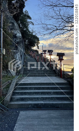 Daijingu Shrine on a clear winter day Daijingu Shrine on a clear winter day 122018843