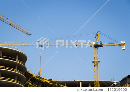 Construction of a new modern complex 122019600