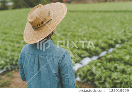 Female Farmers Female Farmers 122019999