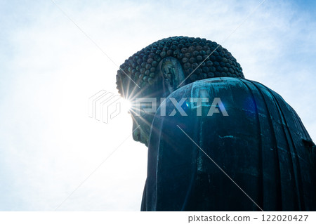 [Kanagawa Prefecture] The impressive Great Buddha of Kamakura with its divine light 122020427