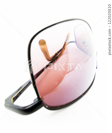 Sunglasses on a white background Sunglasses on a white background 122020810