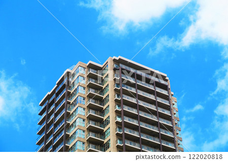 Cityscape of skyscrapers and blue sky 122020818