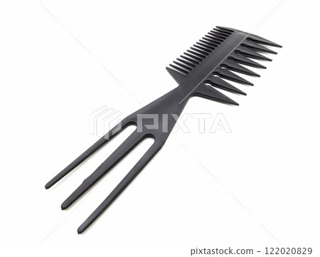 Black plastic comb 122020829