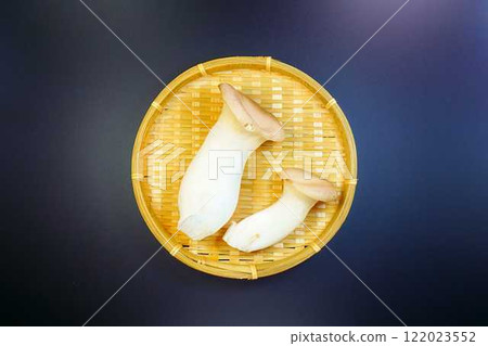 King oyster mushroom 122023552