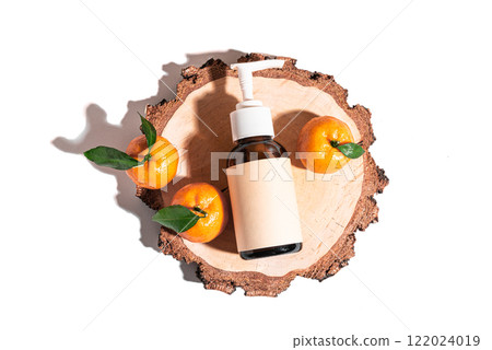 Cosmetic product dispenser and orange citrus fruits 122024019