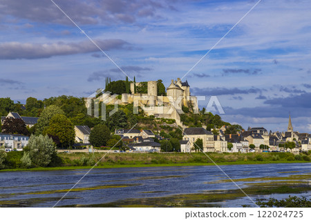 Chateau Chinon, Indre-et-Loire, Centre-Val de Loire, Pays de la Loire, France 122024725