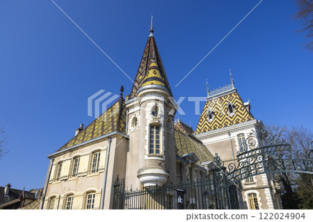 Chateau Aloxe-Corton (castle), Burgundy, France 122024904
