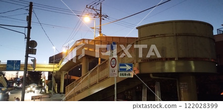 Footbridge 122028399