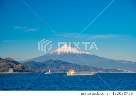 (Shizuoka Prefecture) A ship sailing through Shimizu Port with Mt. Fuji in the background 122028739