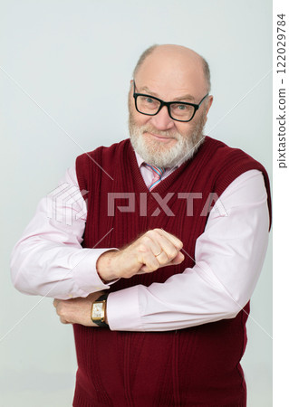 Serious business Caucasian mature elderly businessman, CEO, boss, teacher wearing glasses, looking at camera isolated on white background Serious business Caucasian mature elderly businessman, CEO, boss, teacher wearing glasses, looking at camera isolated on white background 122029784