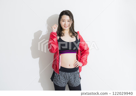 Young woman in sportswear Young woman in sportswear 122029940