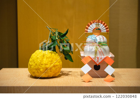 New Year's decorations restaurant 122030848