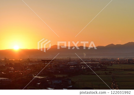 早晨的大鳥居彌彥(新潟縣) 早晨的大鳥居彌彥(新潟縣) 122031992