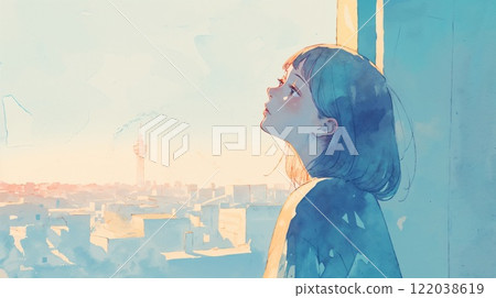 一個女人看著城市和天空的輪廓 122038619