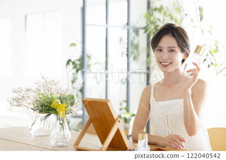 Beauty image female portrait Beauty image female portrait 122040542