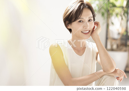 Beauty image female portrait Beauty image female portrait 122040598