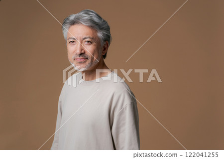 中年白髮男士美容 中年白髮男士美容 122041255
