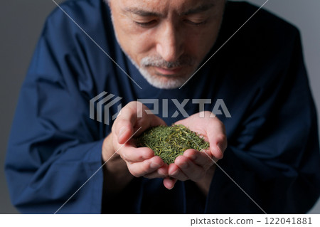 聞著綠茶香味的Samue男子 122041881