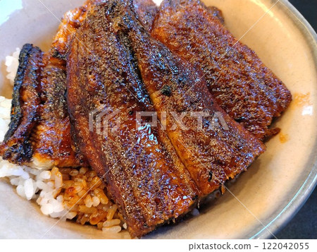 精美蒲燒鰻魚蓋飯 122042055